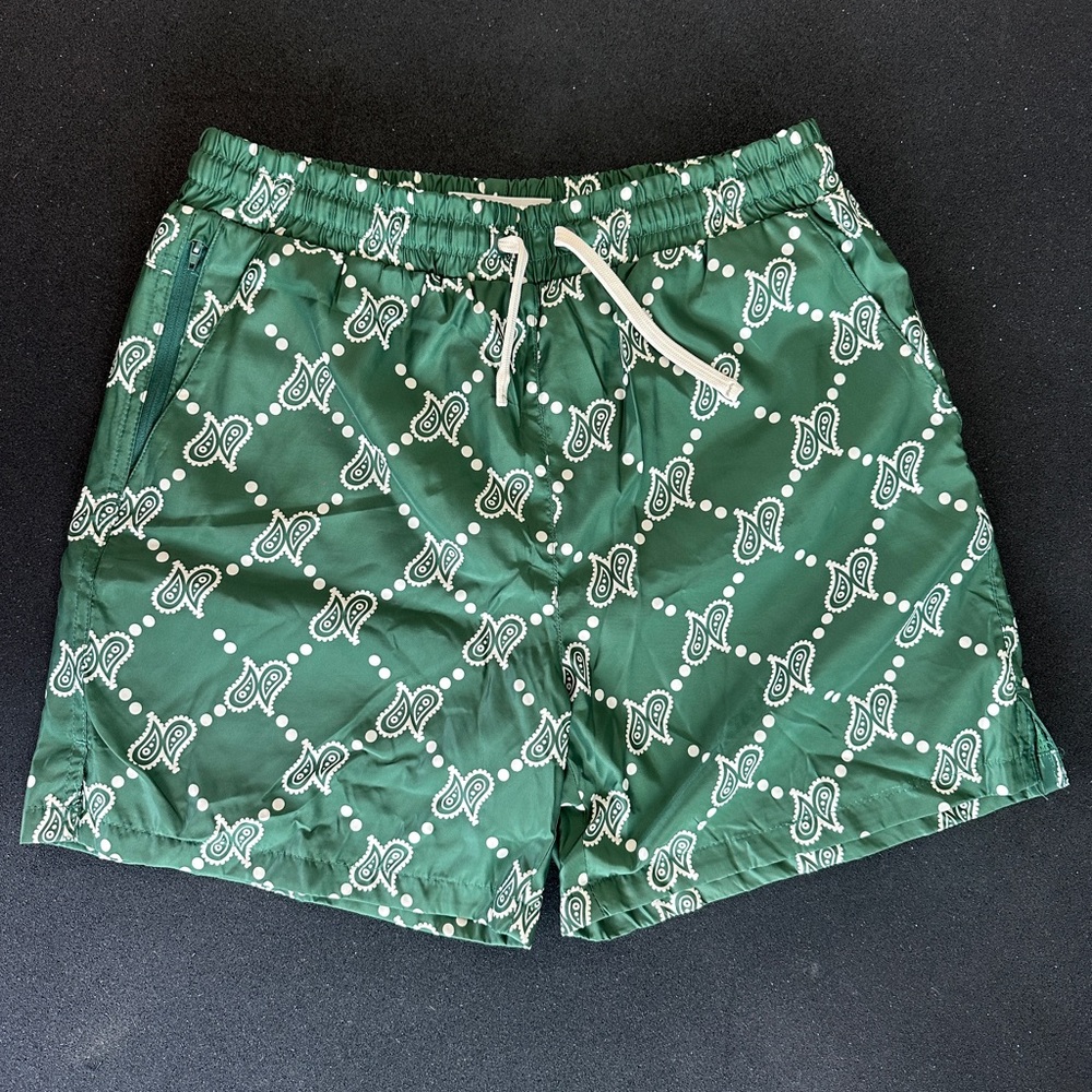 Maison Article Green Patterned Shorts